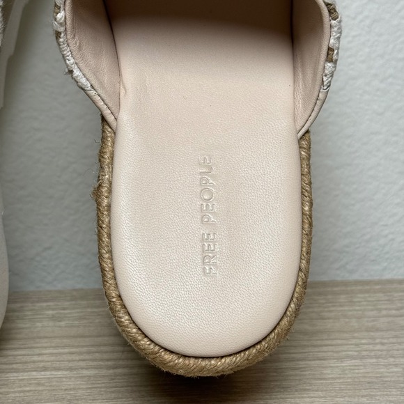 Free People Santorini Crochet Platform Espadrille Sandals Ivory Women's Size 7 - Picture 6 of 8